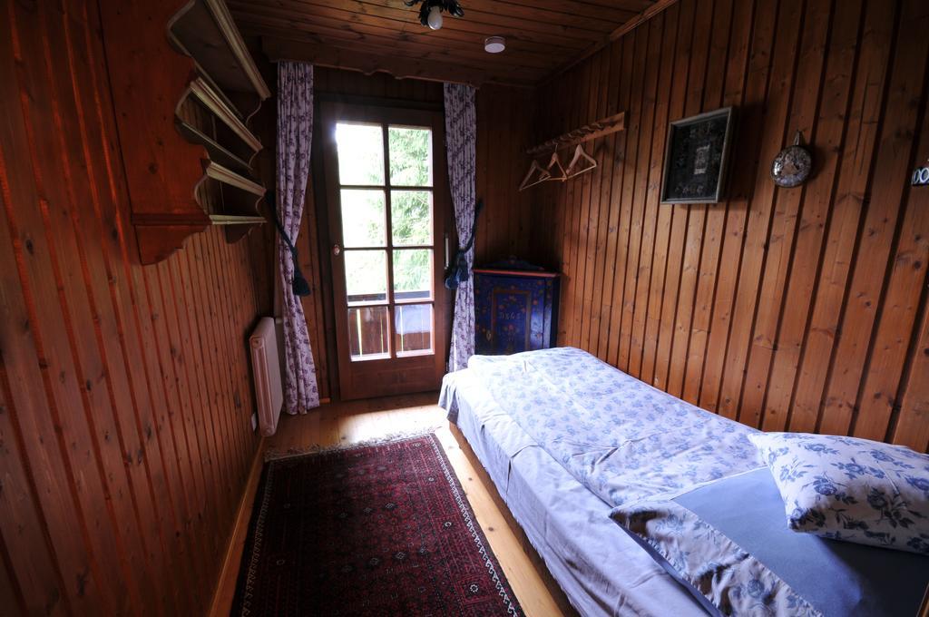 Haus Am Bach Villa บาด ไคลน์เคิร์ชไฮม์ ห้อง รูปภาพ