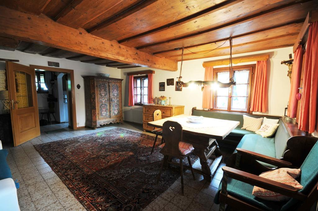 Haus Am Bach Villa บาด ไคลน์เคิร์ชไฮม์ ห้อง รูปภาพ